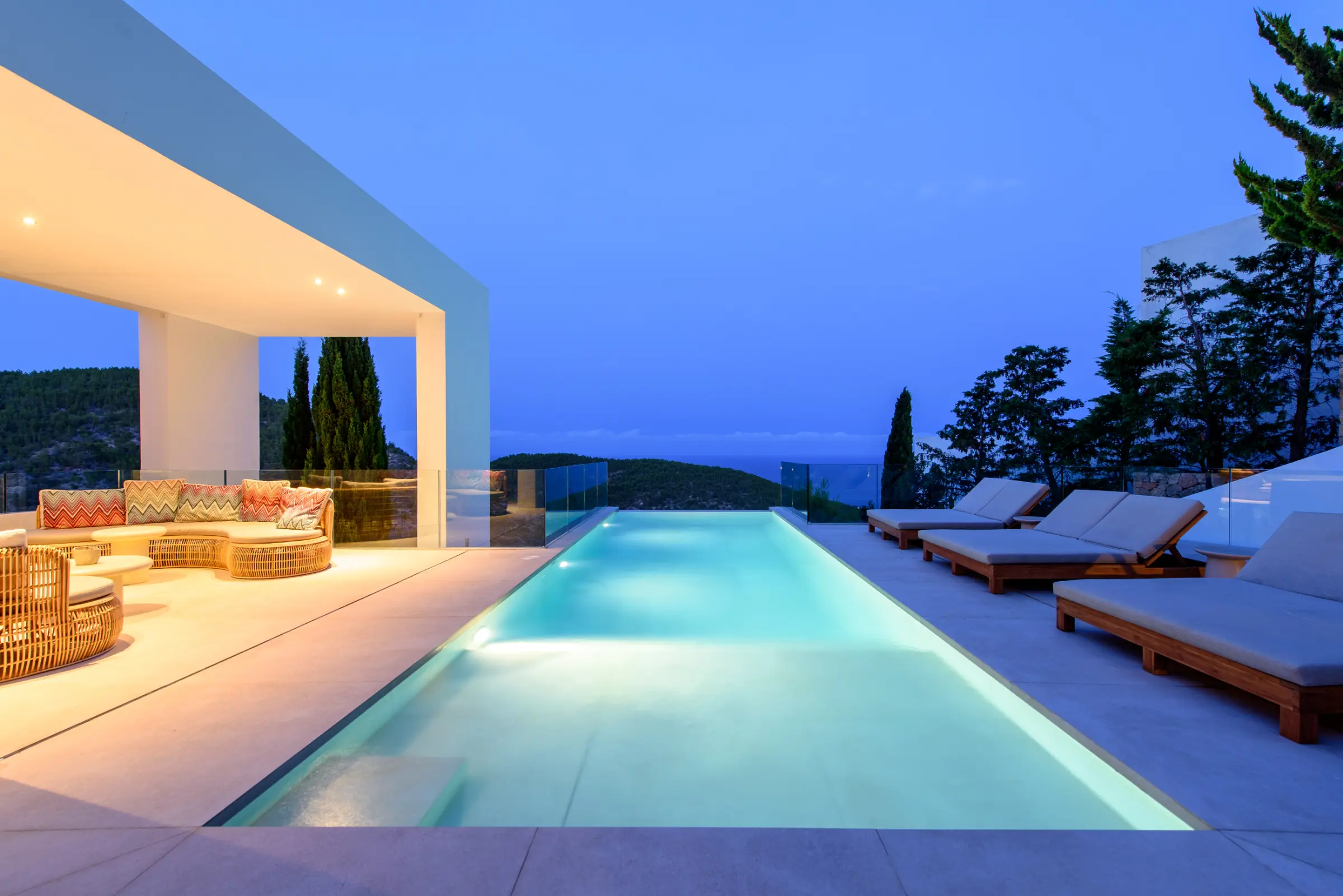 Villa Infinity Pool | Ibiza Luxury Villa | Ultimate Villas